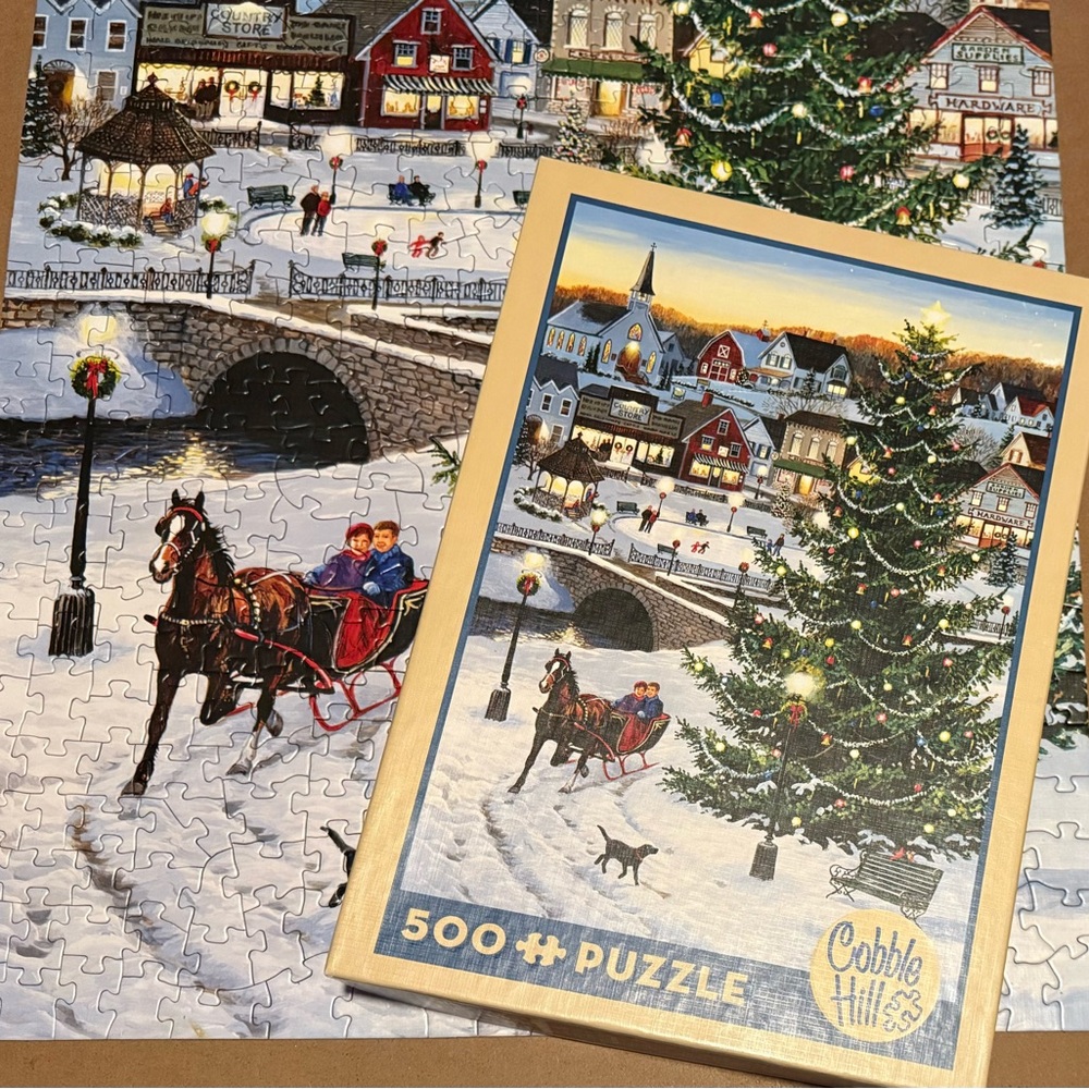 Cobble Hill Village Tree Puzzle - Large Pieces